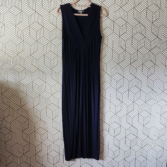 Navy Sleeveless Maxi Dress - Picture 1 of 4